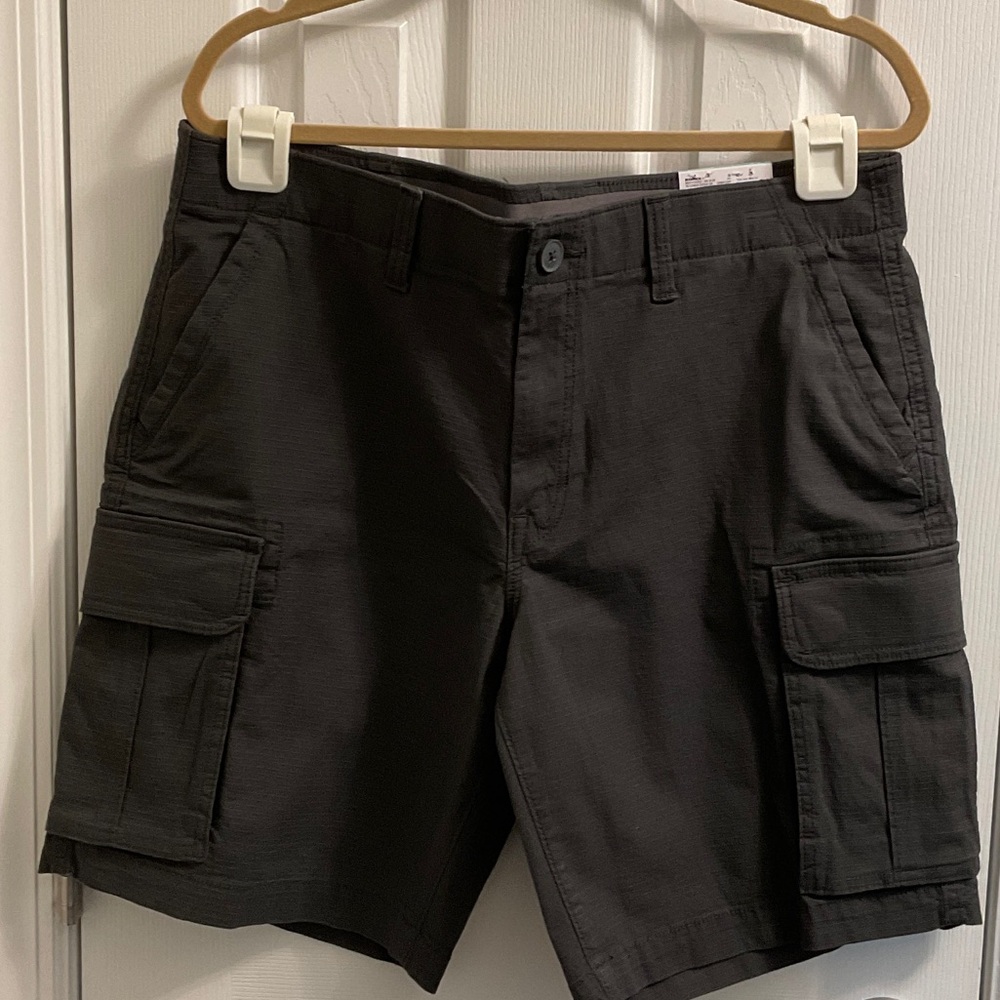 Sonoma Men's Dark Gray Cargo Shorts